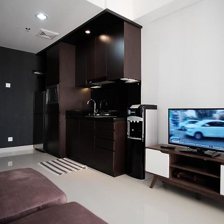 2 Bedrooms - Royal Olive Apartment - Pejaten South Of Jakarta Exteriör bild