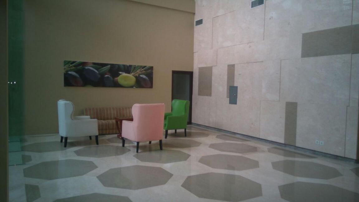 2 Bedrooms - Royal Olive Apartment - Pejaten South Of Jakarta Exteriör bild